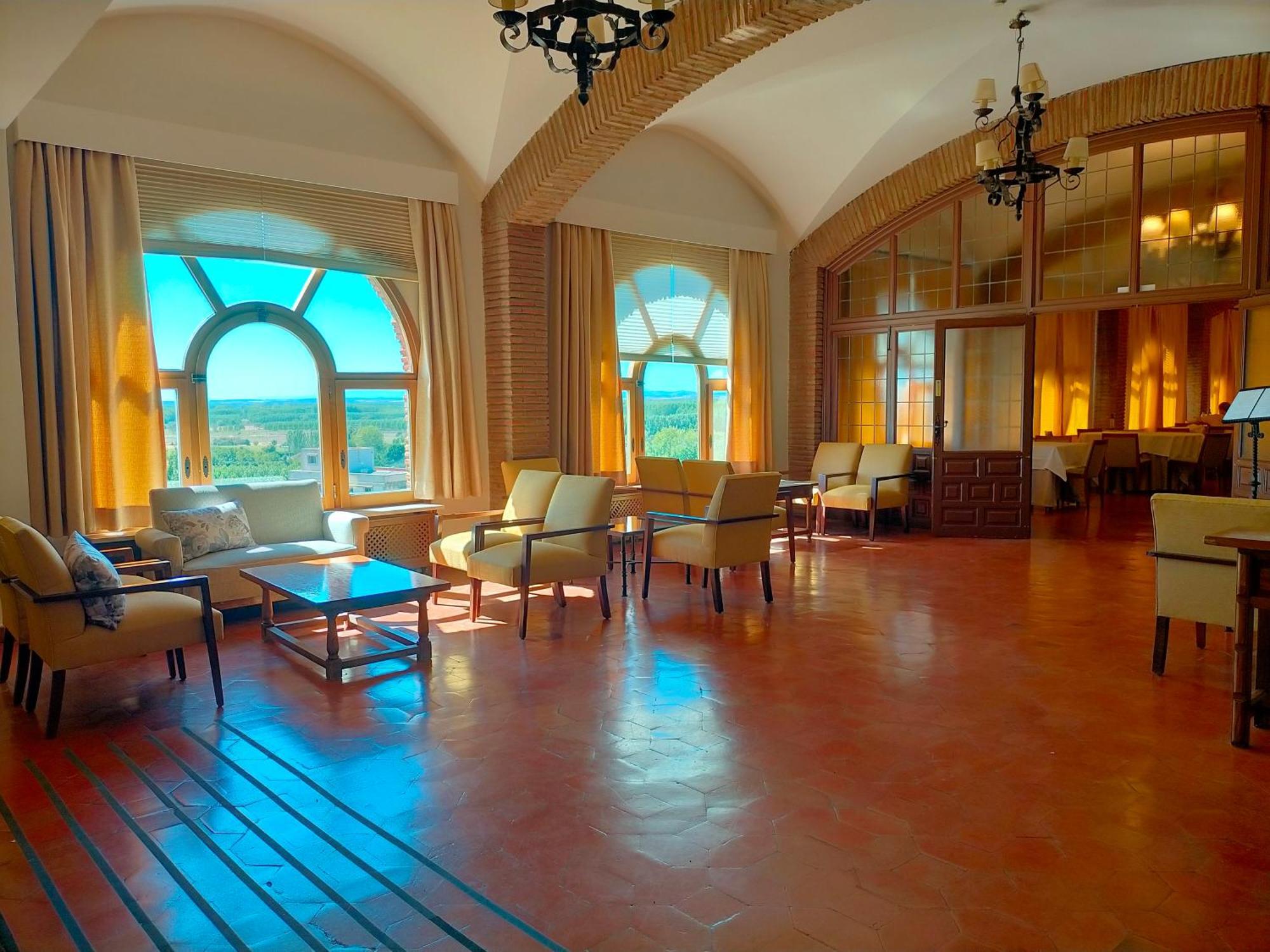 Parador de Benavente Bagian luar foto